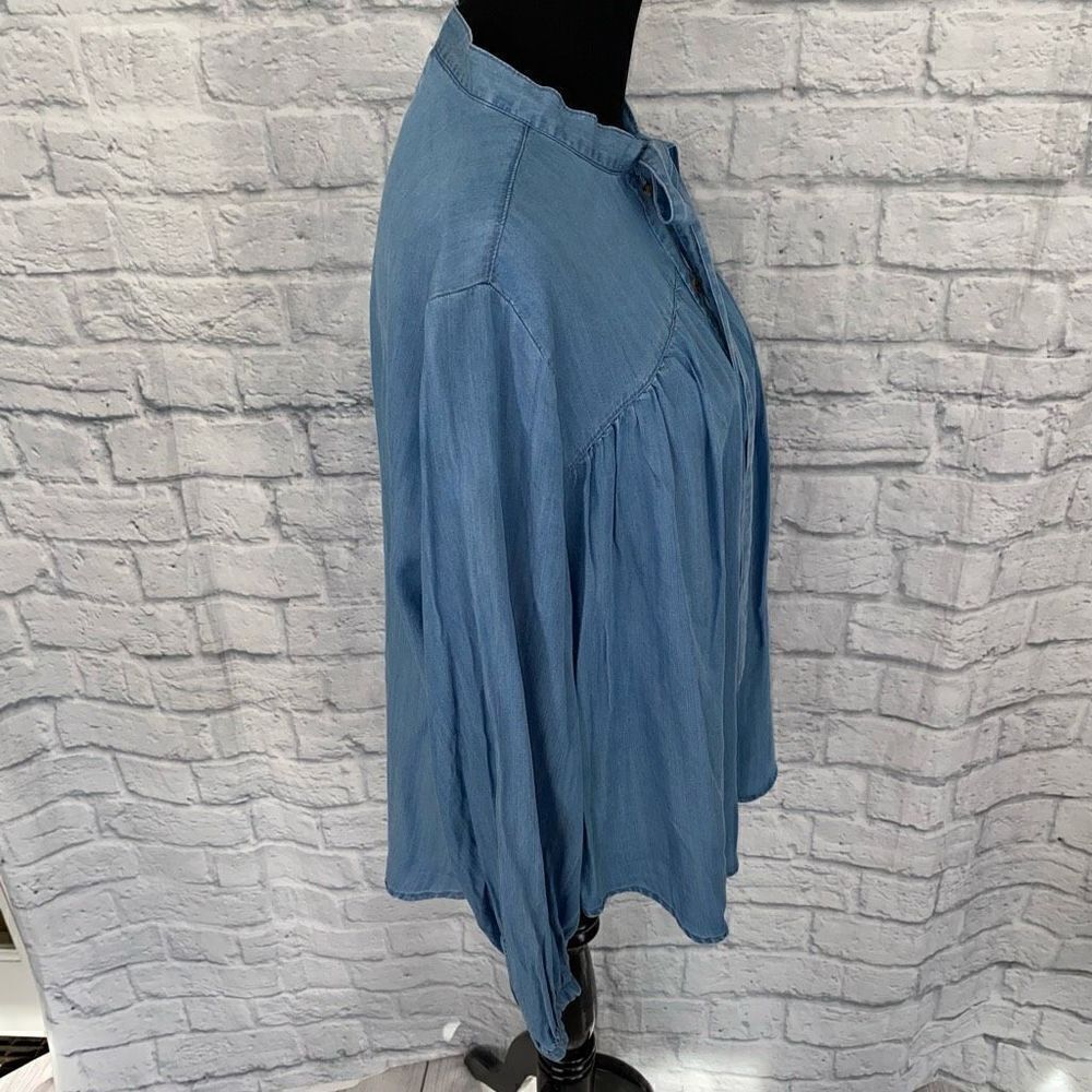 Terra & Sky new w/tags 14 women denim blue button down blouse w/front tie - Picture 6 of 12